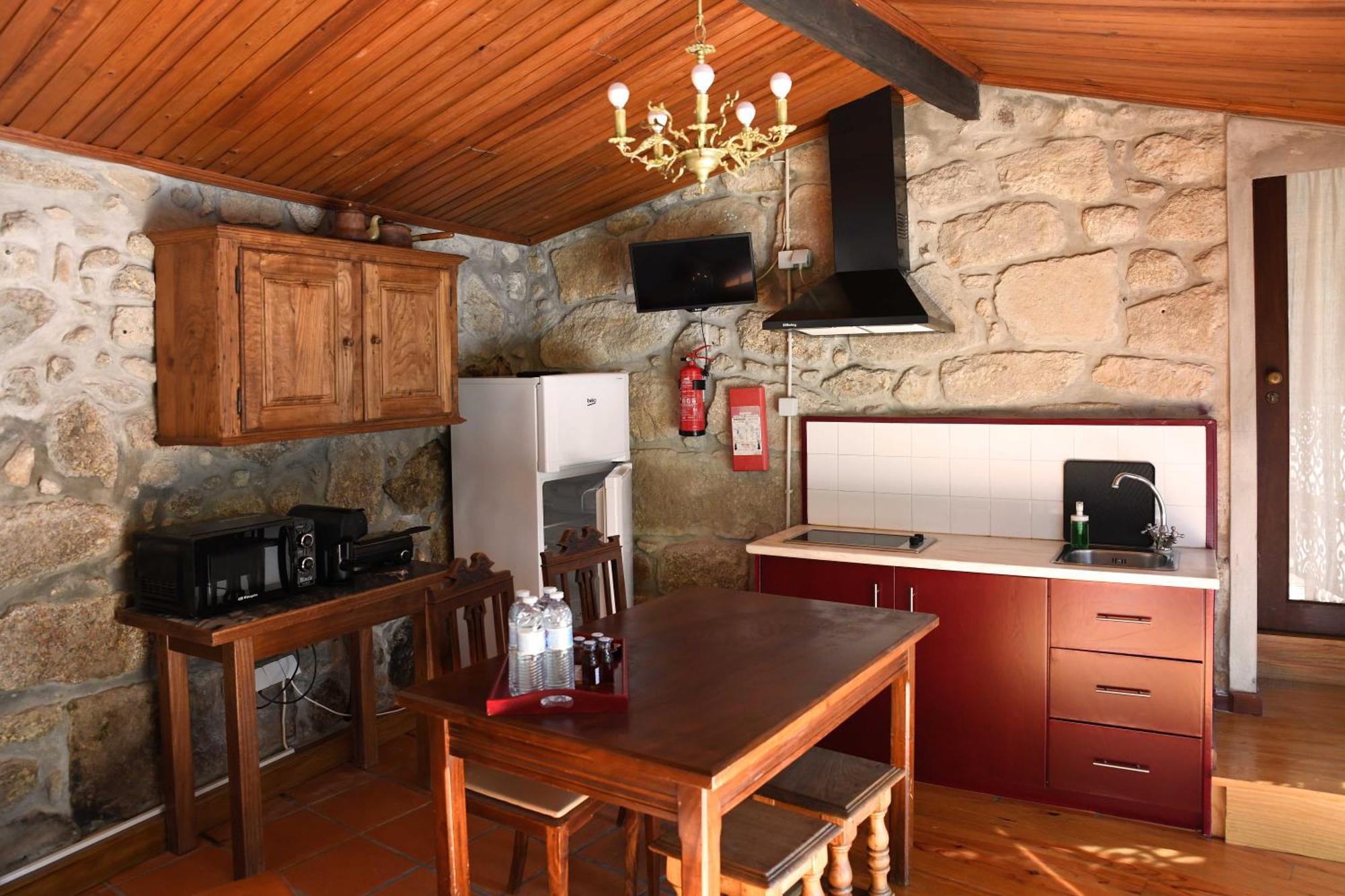 Casa Do Carvalho Villa Viatodos ภายนอก รูปภาพ