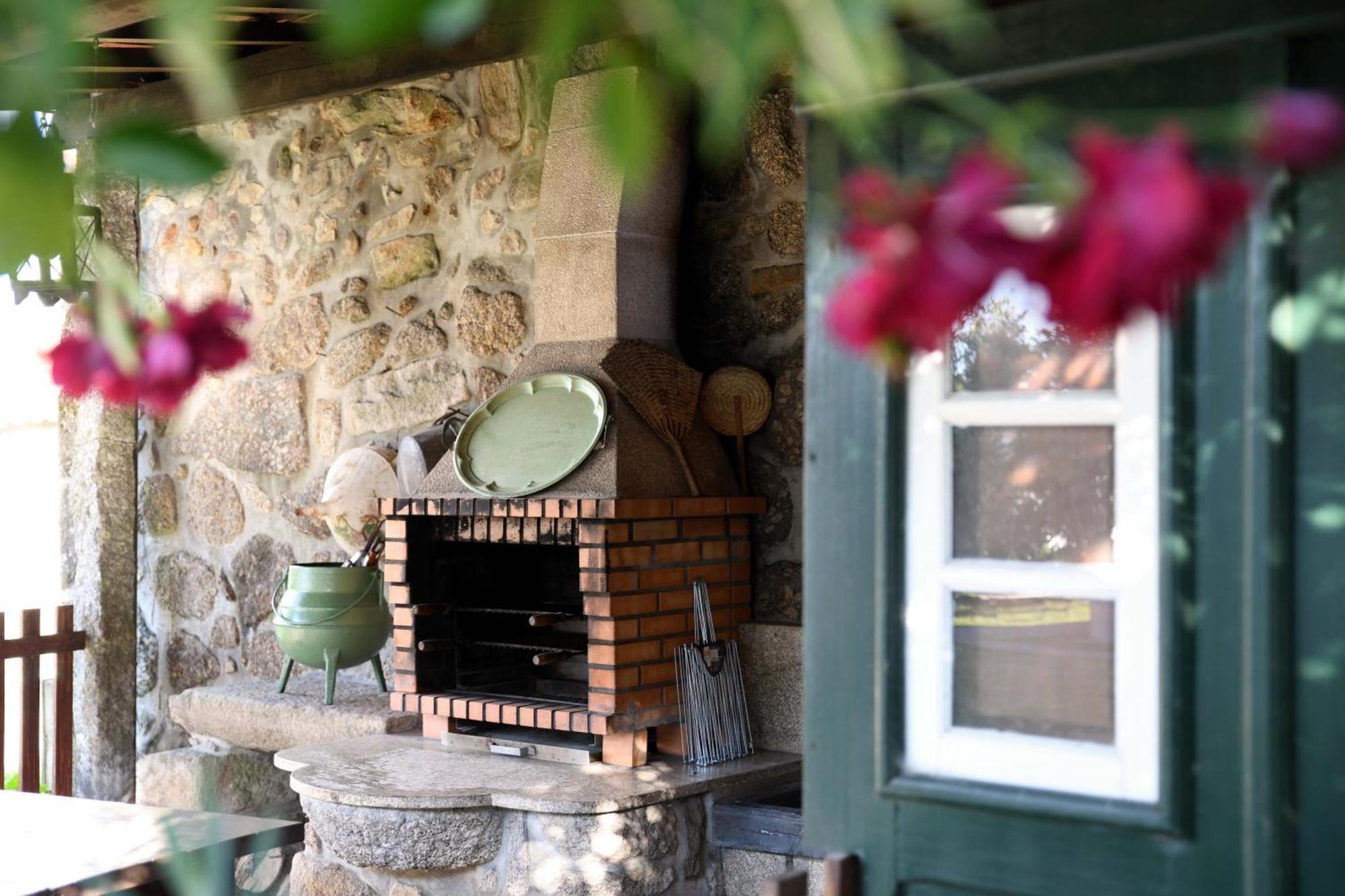 Casa Do Carvalho Villa Viatodos ภายนอก รูปภาพ
